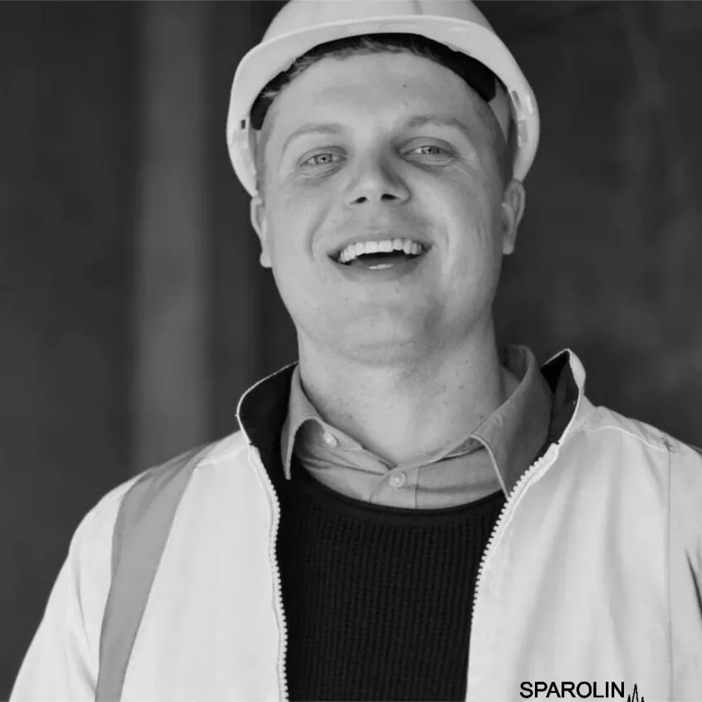 Sparolin Elektrotechnik - Möglichmacher bei der Arbeit - Willkommen in unserem Team - Karriere bei Sparolin Elektrotechnik - Meister, Techniker, Elektotechniker im Einsatz